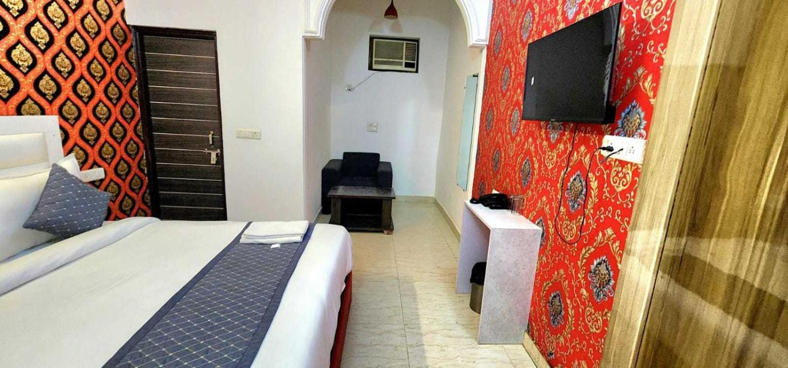 Hotel O Cloud Нью-Дели Экстерьер фото